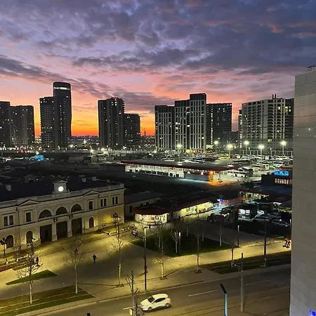 Downtown And Hostel *